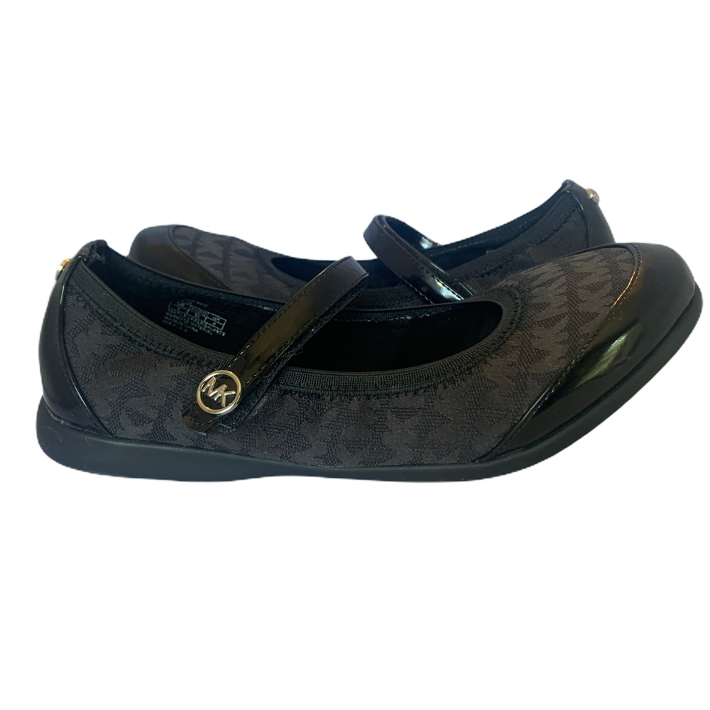 Michael Michael Kors black flats‎ sz 5